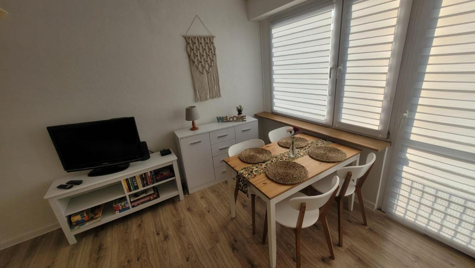 Dams Apartament オシフィエンチム エクステリア 写真